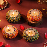 Diwali diyas