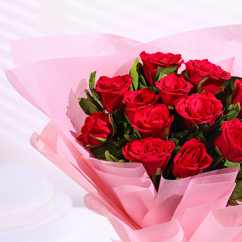 Forever 12 Red Rose Bunch