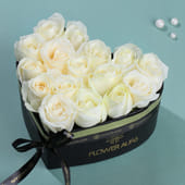 Snow White Rose Heart Box - MKTPLC