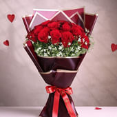 Valentine Flowers For Rose Day - Romantic Roses Vase