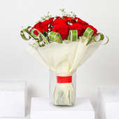 Bunch of 26 Red Roses in Glass Vase