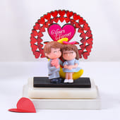 Love Couple Showpiece