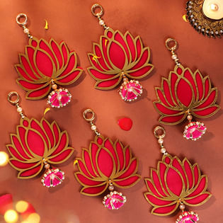 Festive Lotus Hanging Set
