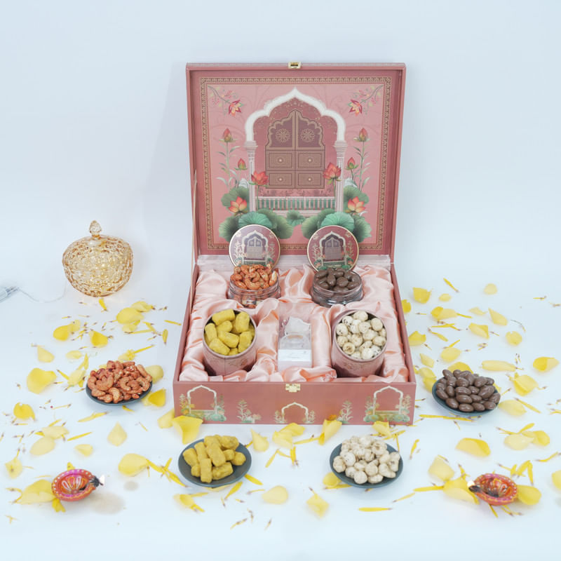 Savoury N Sweet Treasures Hamper