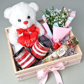 Sweetlicious Love Hamper MKTPLC