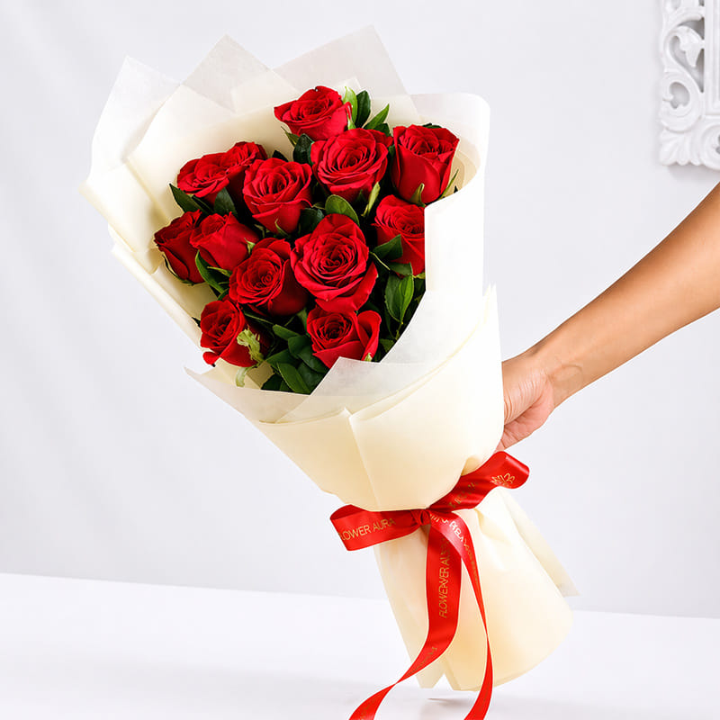 Blaze Red Velvet Roses