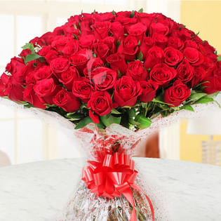 Bunch of 150 Red Roses