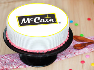 Mccain Photo Cake Half Kg Eggless Blackforest Flavor 