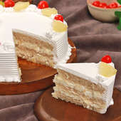 Pineapple Birthday Cake-E