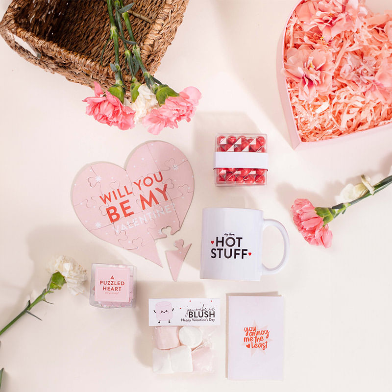 Heartfelt Valentines Day Gift Hamper