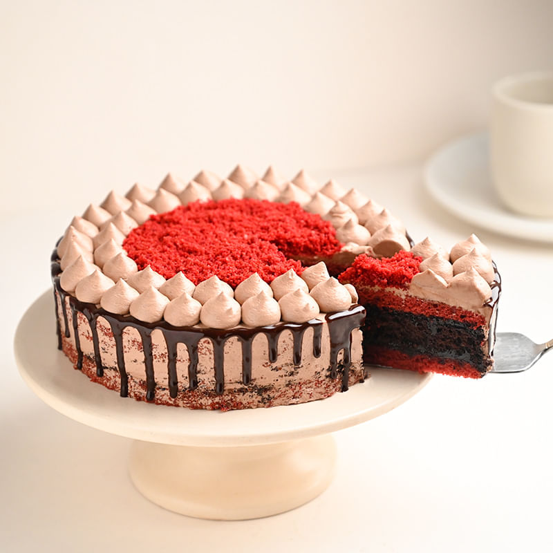  Order Chocolatey Red Velvet Cake Online