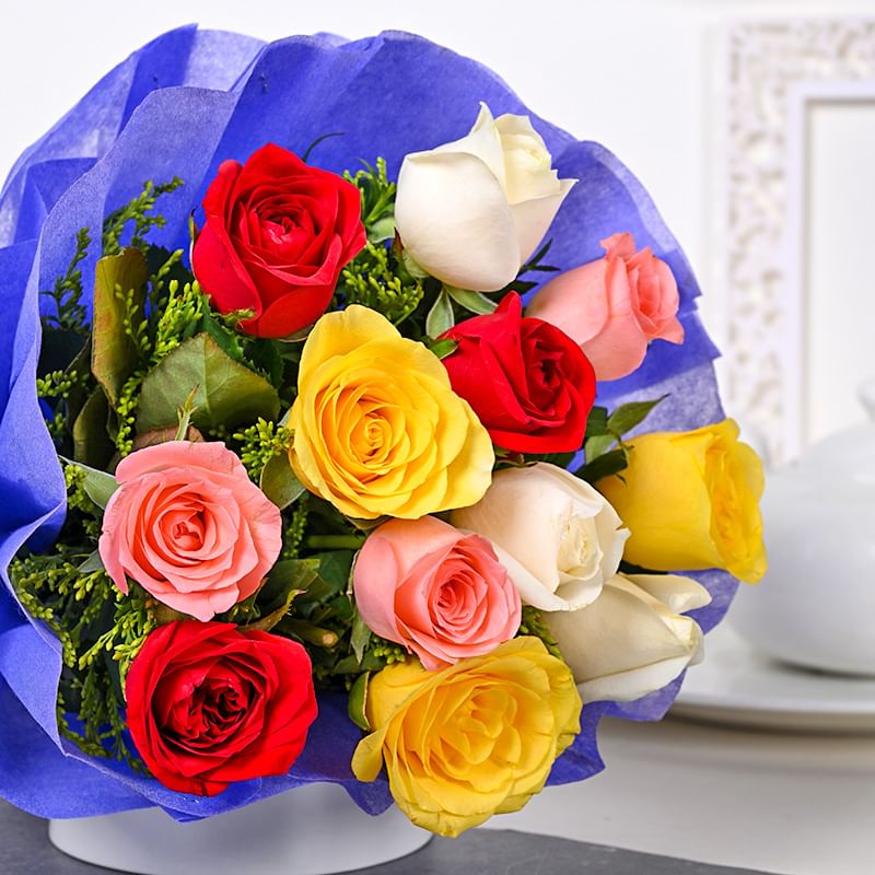 Mixed Roses Flower Bouquet Close View