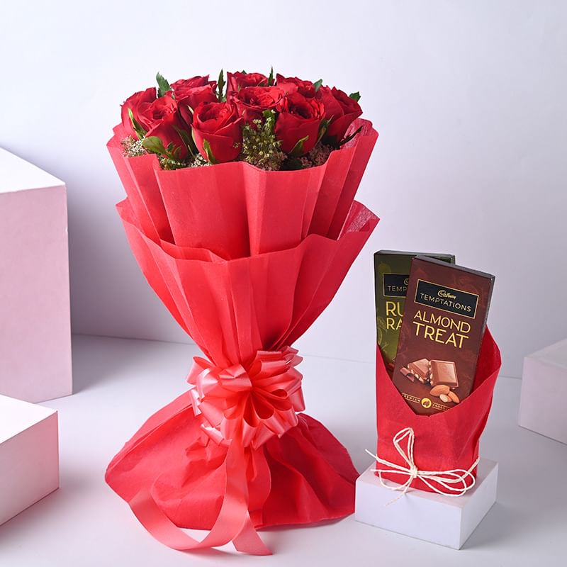 Red Roses Flower Bouquet With Chocolates