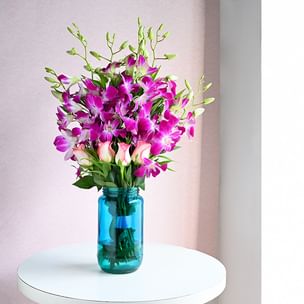 Marvelous Wonderment: 6 Purple Orchids and 4 Pink Roses in Glass Vase