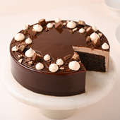 Silky Smooth KitKat Cake Online Delivery