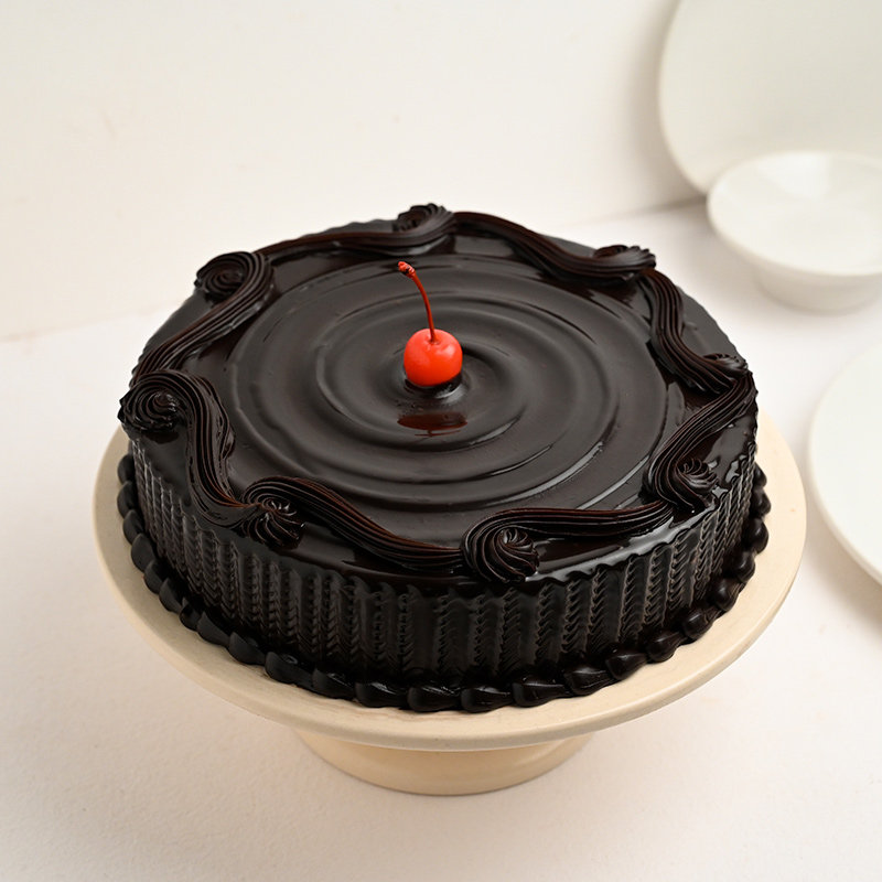 Buy Artistic Chocolate Cakes Online - Eggless Chocolate cake