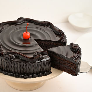Slice View of Artistic Chocolate Pleasure Cake