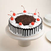 Top view of Eggless Black Forest Cake