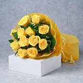10 Sunny Roses Bouquet 