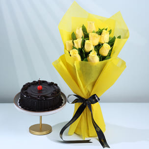 Combo Of 10 Sunny Roses With Cake: Online Flowers And Cake Combo Of 10 Sunny Roses With Cake: Online Flowers And Cake