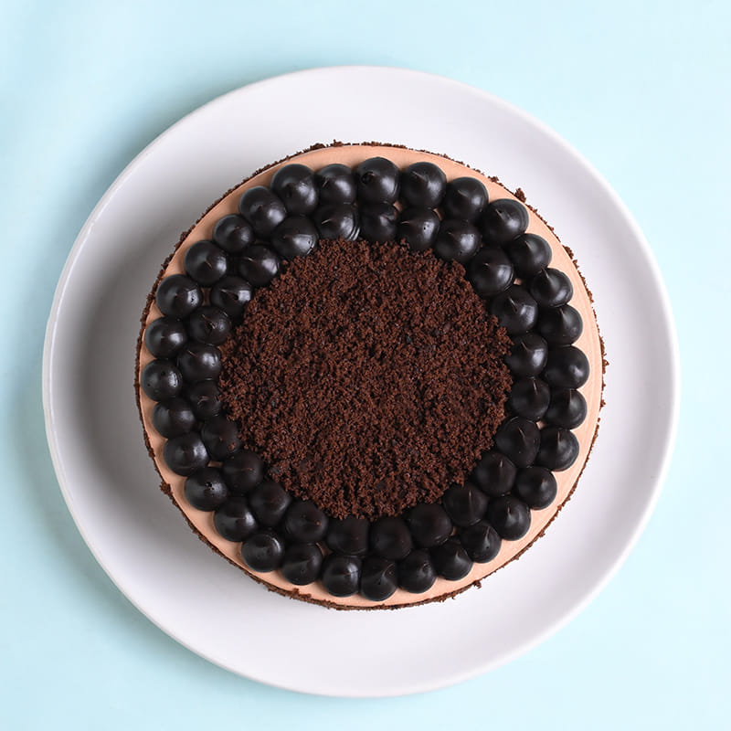 Rudraksha Rakhi With Chocolate Dollop Cake