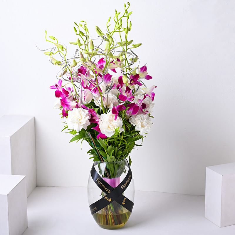 Buy Pretty Orchids N Carnations Bouquet Online