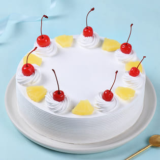 Tropical Pineapple Bliss Cake