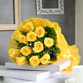 Top view of Sunny Yellow Rose Bouquet