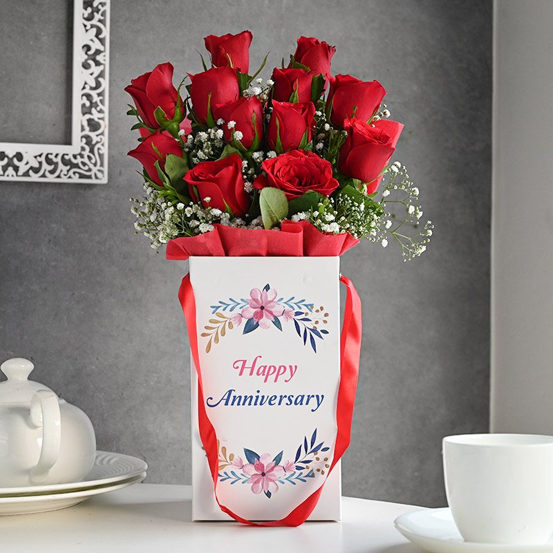 Red Rose Anniversary Flower Box Online Delivery