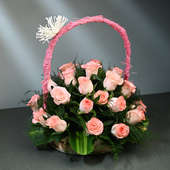 20 Baby Pink Roses in Round Handle Basket with Top View
