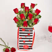 Red Roses Bunch in Love Flower Box - Red flowers online