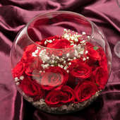 Roses Poses Online Delivery in India - Send Flower Online in India