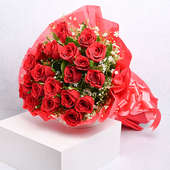 Magnetic Crimson Romance - Bunch of 20 Red Roses