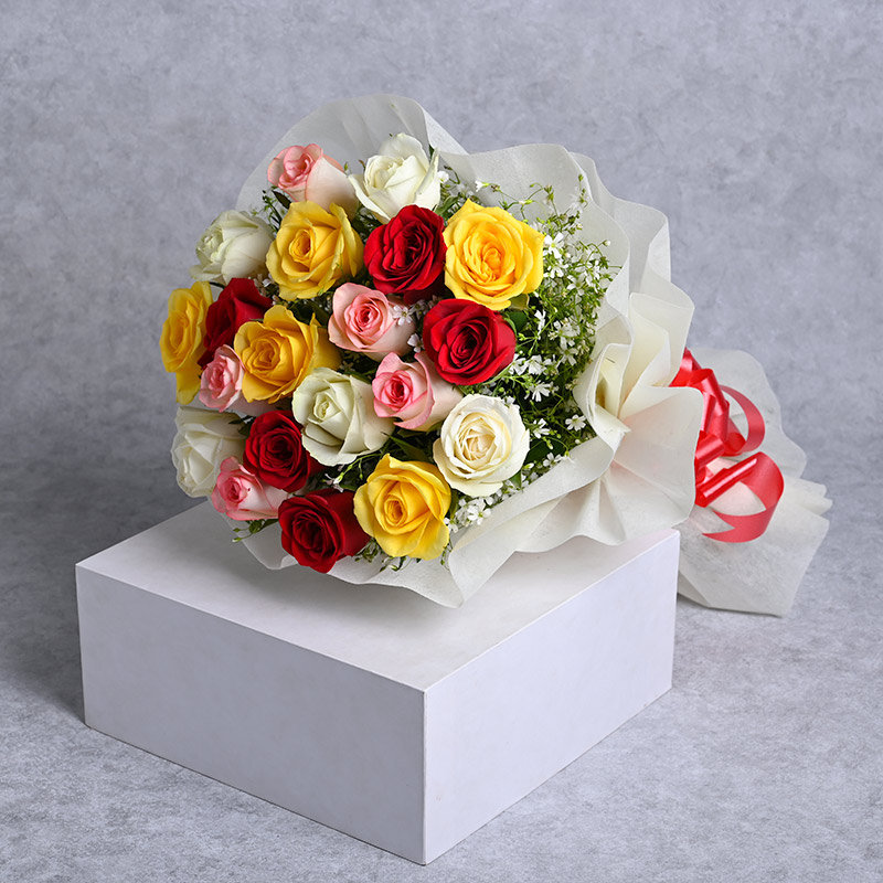Garden Symphony: Bunch of 20 Mix Roses Bouquet