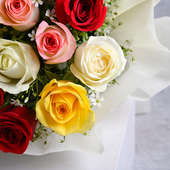 Close view of Bunch of 20 Mix Roses Bouquet