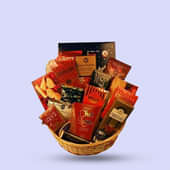 Elegant And Premium Treats Basket