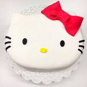 Hello Kitty Designer Fondant Cake