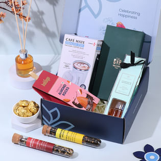 Refresh And Indulge Corporate Hamper