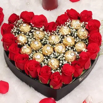 Order Ferrero Rose Heart Box Combo Online, Price Rs.2745 | FlowerAura