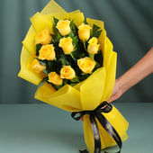 Buy Sunny Yellow Rose Bouquet Online