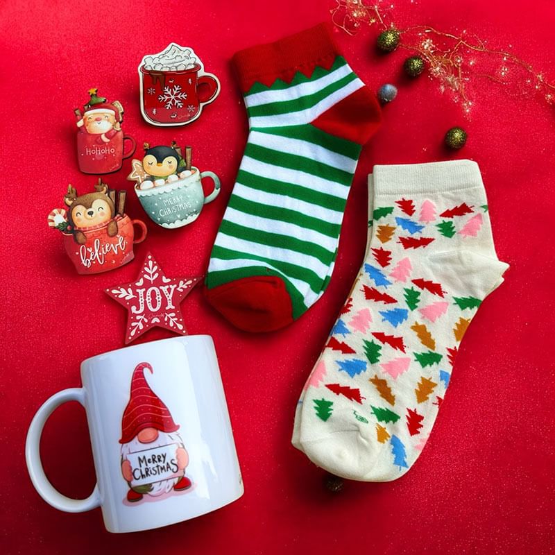 Merry Moments Mug N Socks Gift Hamper