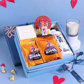 Love Doodles Sipper Hamper With Chocolates