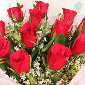 Bouquet of 12 red lovely roses with Top View