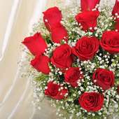 20 red roses Bunch in Horizontal View