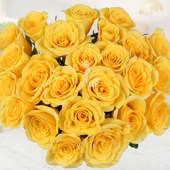 Bouquet of 25 Yellow Roses with Top View