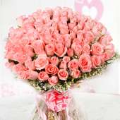 Bunch of 100 fresh pink roses with Front View