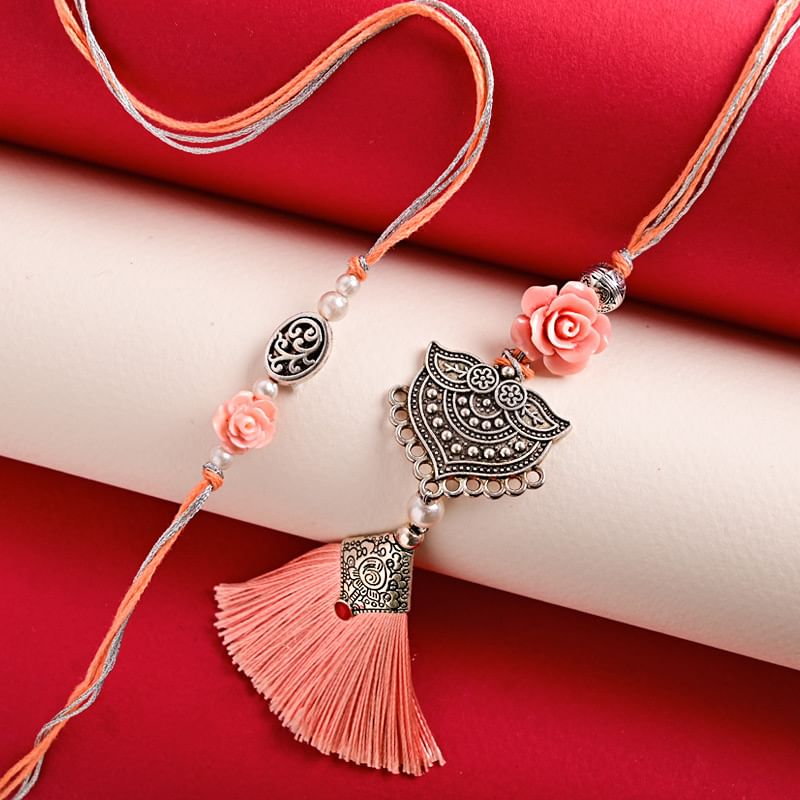 Lumba rakhi close view