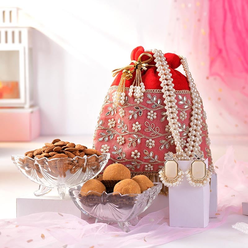 Karwa Chauth Elegance Gift Hamper