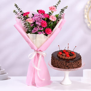 Blooming Reverie bouquet with black forest cake Blooming Reverie bouquet with black forest cake