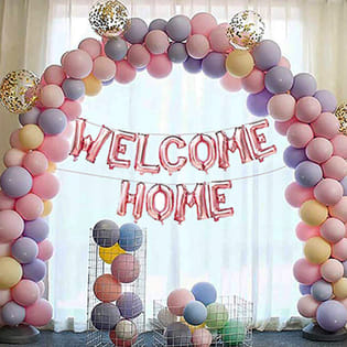 A Dreamy Baby Homecoming Balloon Decor